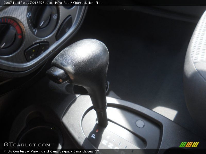 Infra-Red / Charcoal/Light Flint 2007 Ford Focus ZX4 SES Sedan