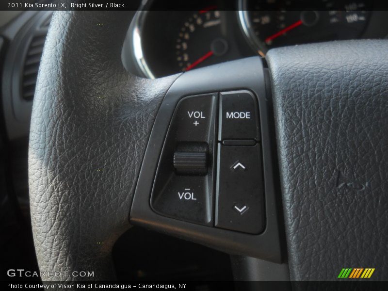 Bright Silver / Black 2011 Kia Sorento LX