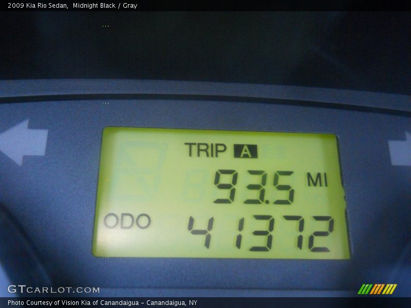 Midnight Black / Gray 2009 Kia Rio Sedan