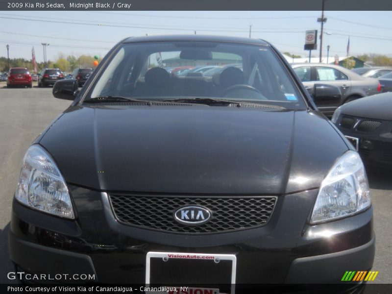 Midnight Black / Gray 2009 Kia Rio Sedan