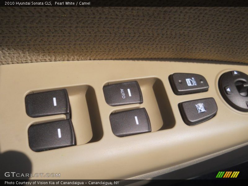 Pearl White / Camel 2010 Hyundai Sonata GLS