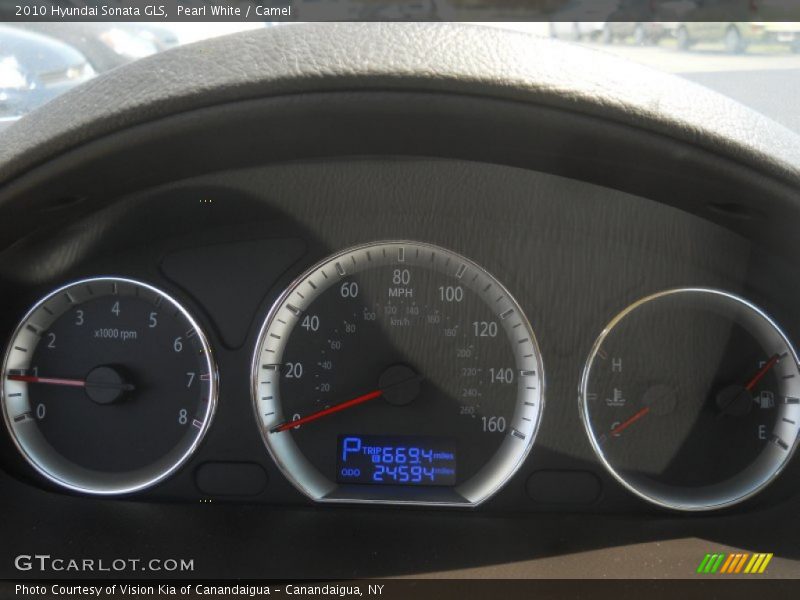 Pearl White / Camel 2010 Hyundai Sonata GLS