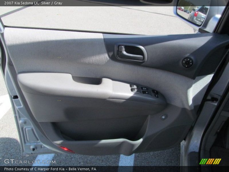 Silver / Gray 2007 Kia Sedona LX