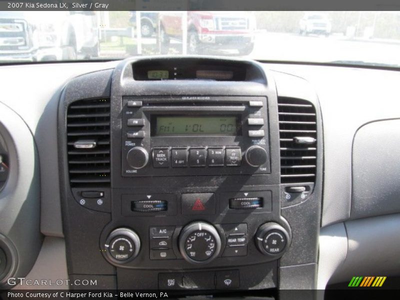 Silver / Gray 2007 Kia Sedona LX