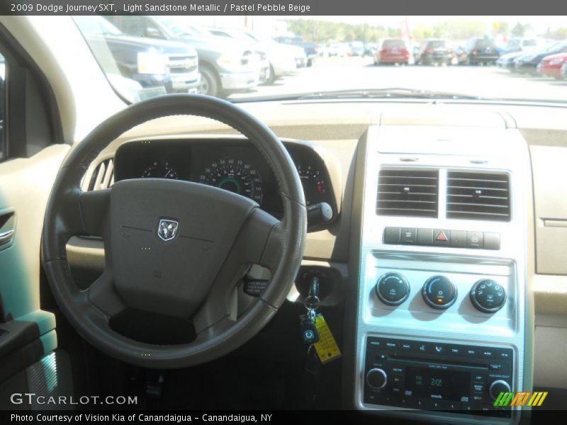 Light Sandstone Metallic / Pastel Pebble Beige 2009 Dodge Journey SXT