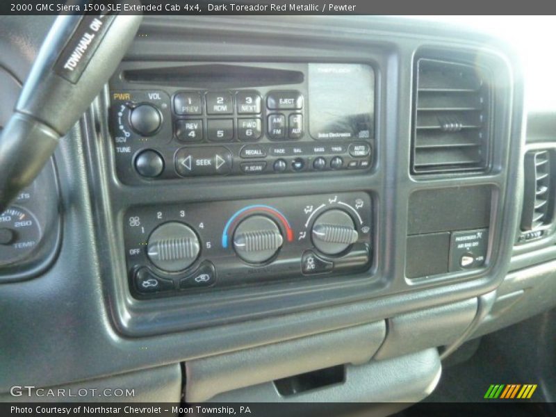 Dark Toreador Red Metallic / Pewter 2000 GMC Sierra 1500 SLE Extended Cab 4x4