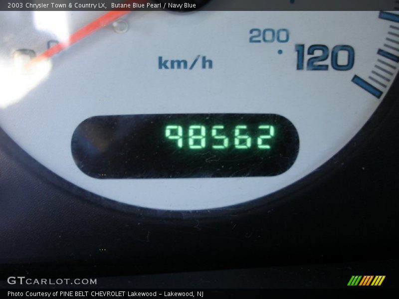 Butane Blue Pearl / Navy Blue 2003 Chrysler Town & Country LX