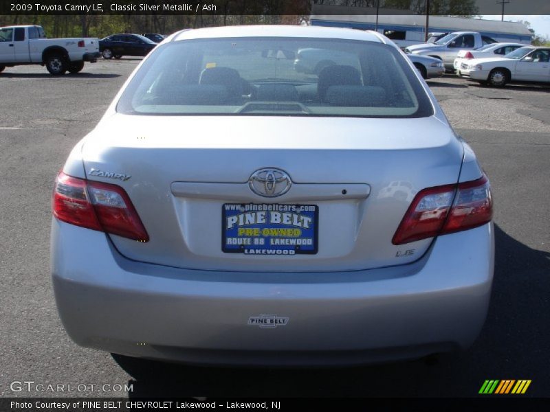 Classic Silver Metallic / Ash 2009 Toyota Camry LE