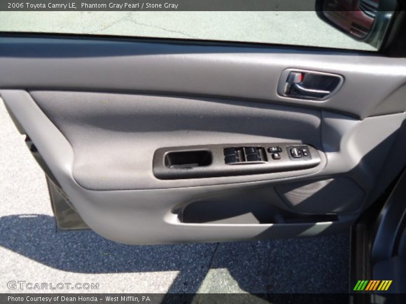 Phantom Gray Pearl / Stone Gray 2006 Toyota Camry LE