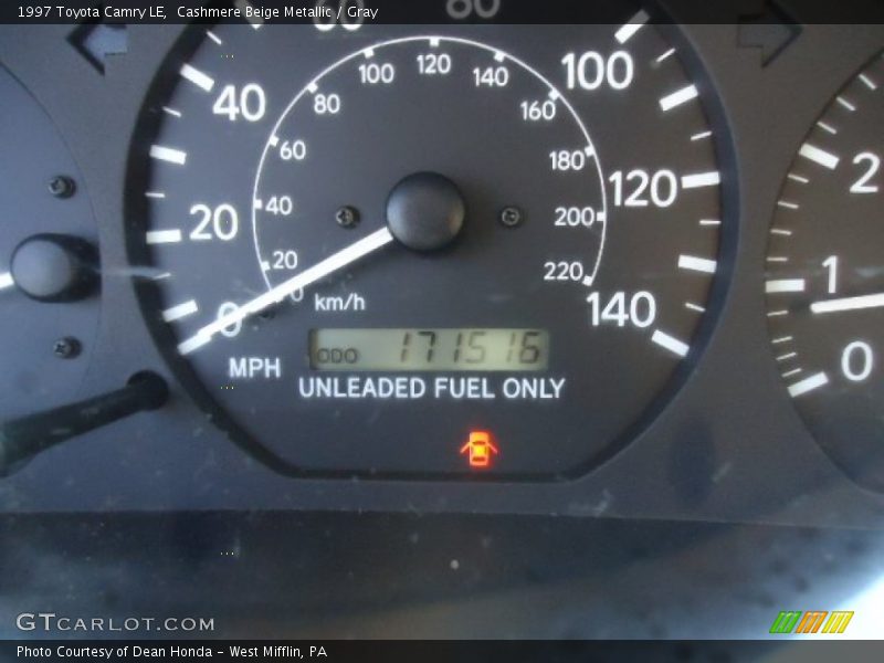 Cashmere Beige Metallic / Gray 1997 Toyota Camry LE