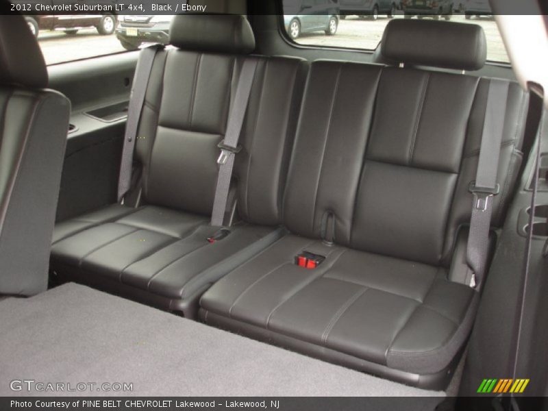 Black / Ebony 2012 Chevrolet Suburban LT 4x4