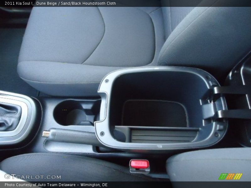 Dune Beige / Sand/Black Houndstooth Cloth 2011 Kia Soul !