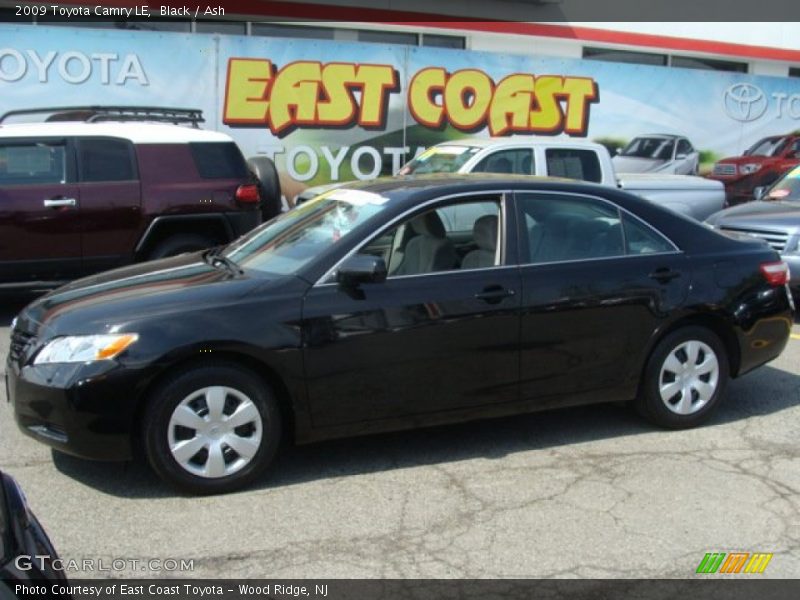 Black / Ash 2009 Toyota Camry LE