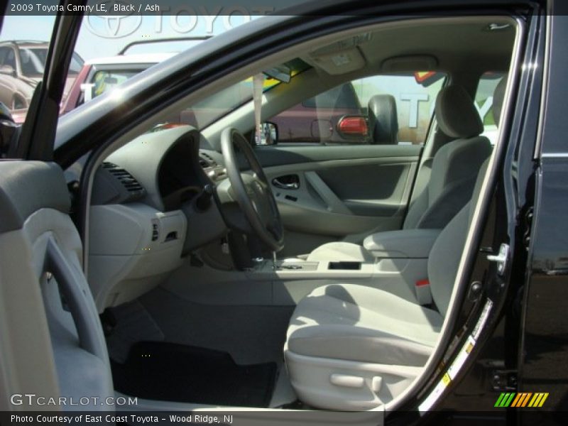 Black / Ash 2009 Toyota Camry LE