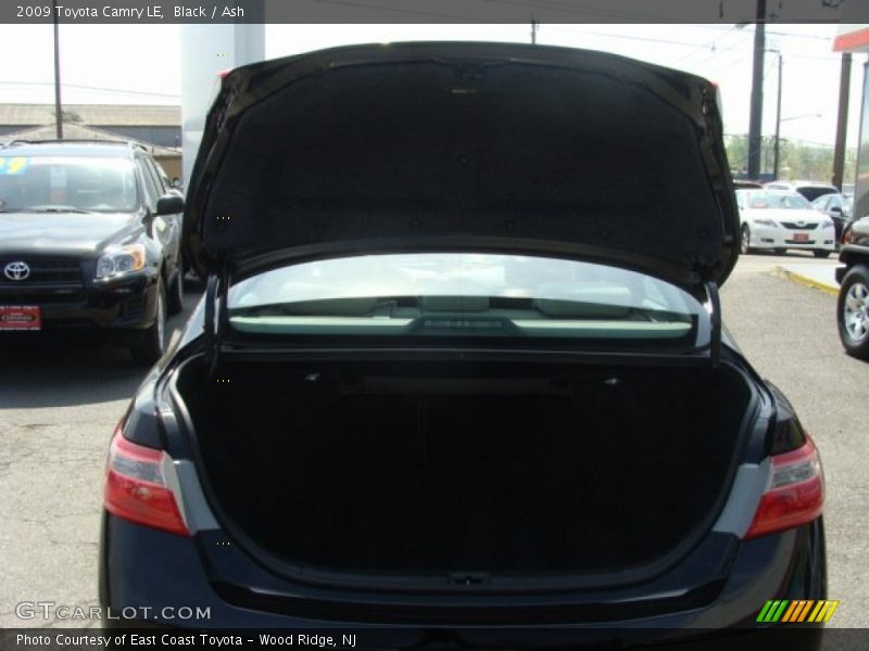 Black / Ash 2009 Toyota Camry LE