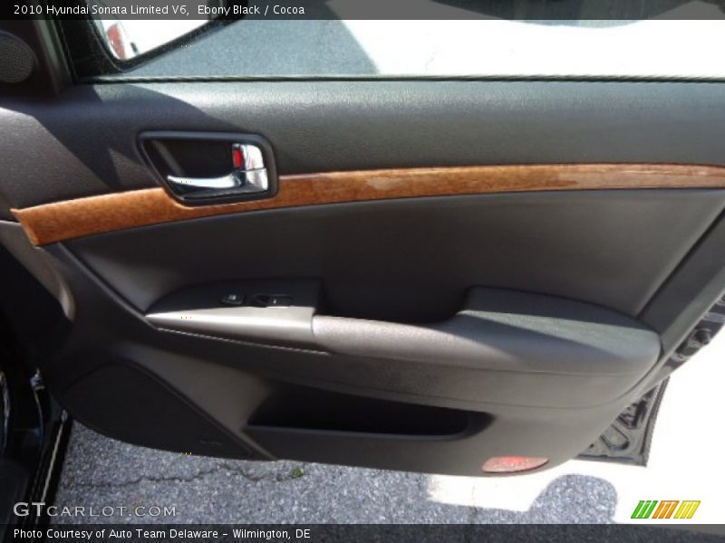 Ebony Black / Cocoa 2010 Hyundai Sonata Limited V6
