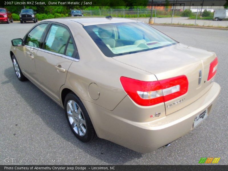 Dune Pearl Metallic / Sand 2007 Lincoln MKZ Sedan