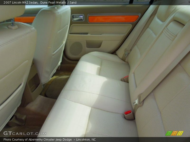 Dune Pearl Metallic / Sand 2007 Lincoln MKZ Sedan