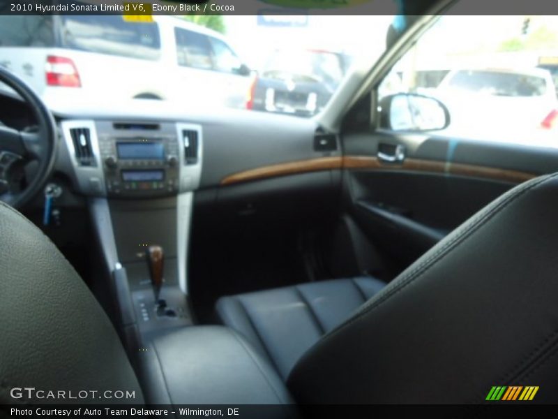 Ebony Black / Cocoa 2010 Hyundai Sonata Limited V6