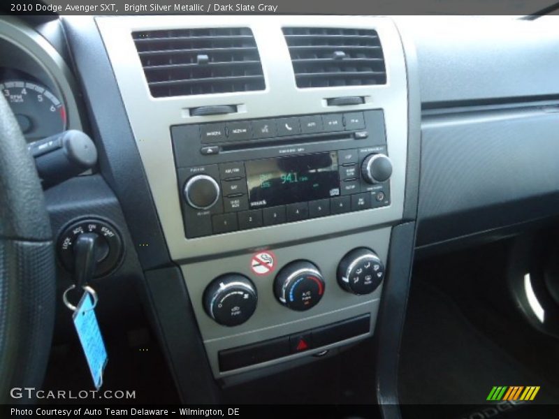 Bright Silver Metallic / Dark Slate Gray 2010 Dodge Avenger SXT