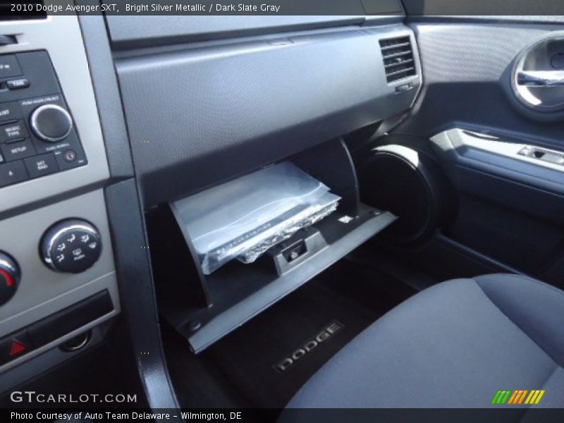 Bright Silver Metallic / Dark Slate Gray 2010 Dodge Avenger SXT
