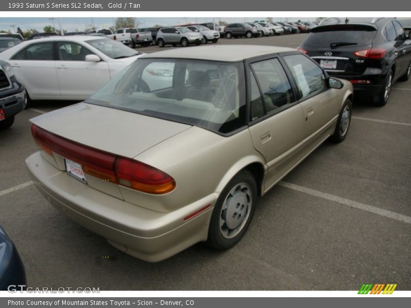 Gold / Tan 1993 Saturn S Series SL2 Sedan