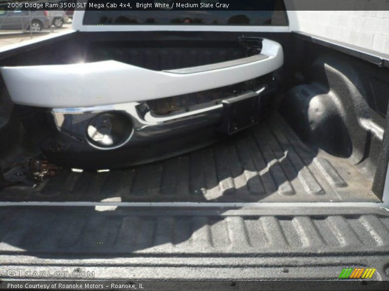 Bright White / Medium Slate Gray 2006 Dodge Ram 3500 SLT Mega Cab 4x4