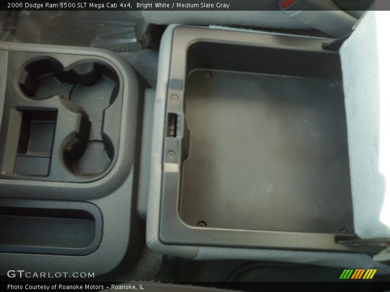 Bright White / Medium Slate Gray 2006 Dodge Ram 3500 SLT Mega Cab 4x4