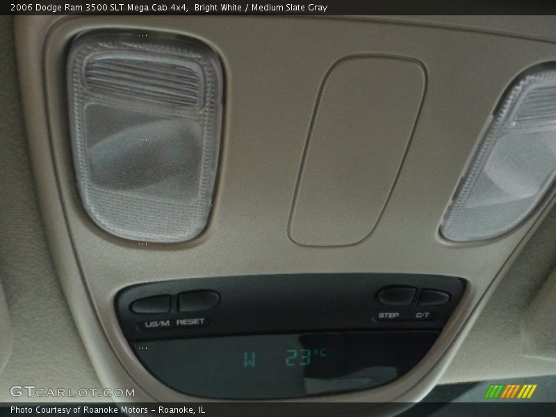 Bright White / Medium Slate Gray 2006 Dodge Ram 3500 SLT Mega Cab 4x4