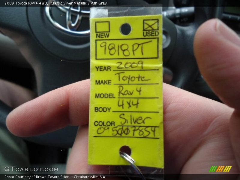 Classic Silver Metallic / Ash Gray 2009 Toyota RAV4 4WD