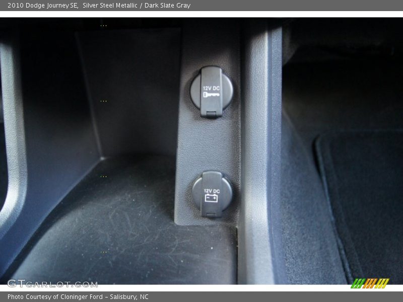 Silver Steel Metallic / Dark Slate Gray 2010 Dodge Journey SE