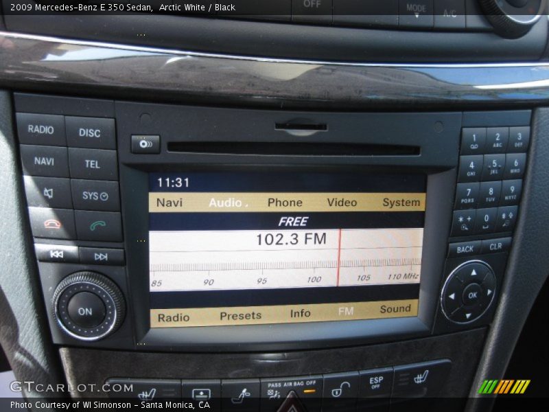 Arctic White / Black 2009 Mercedes-Benz E 350 Sedan