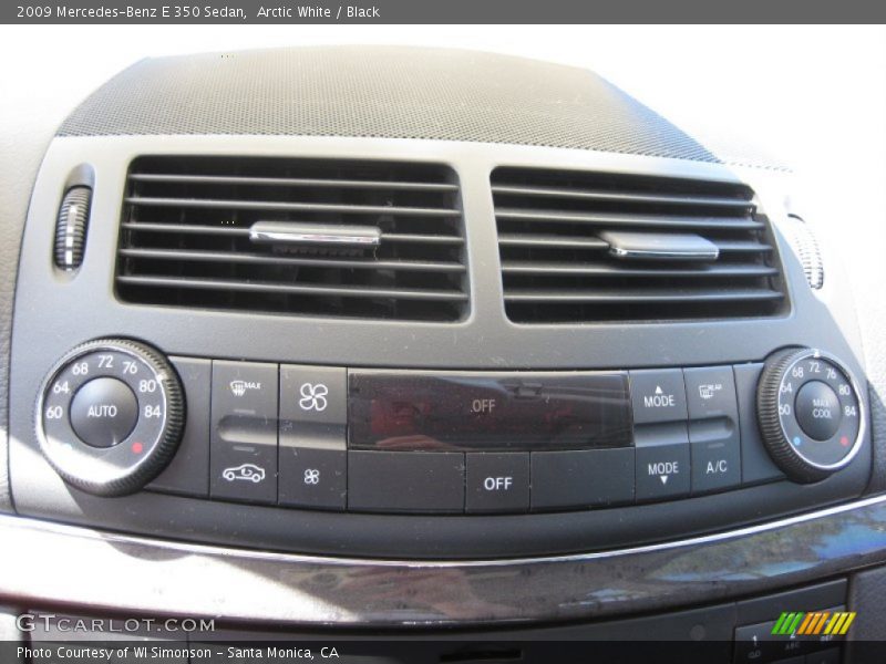 Arctic White / Black 2009 Mercedes-Benz E 350 Sedan