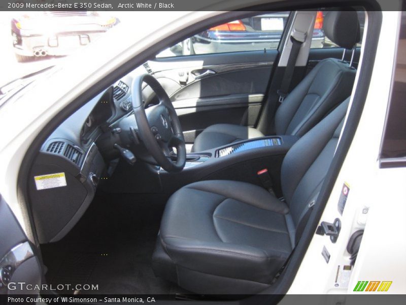 Arctic White / Black 2009 Mercedes-Benz E 350 Sedan