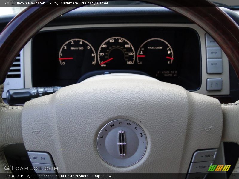 Cashmere Tri Coat / Camel 2005 Lincoln Navigator Luxury