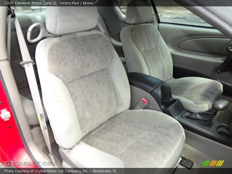 Victory Red / Ebony 2005 Chevrolet Monte Carlo LS