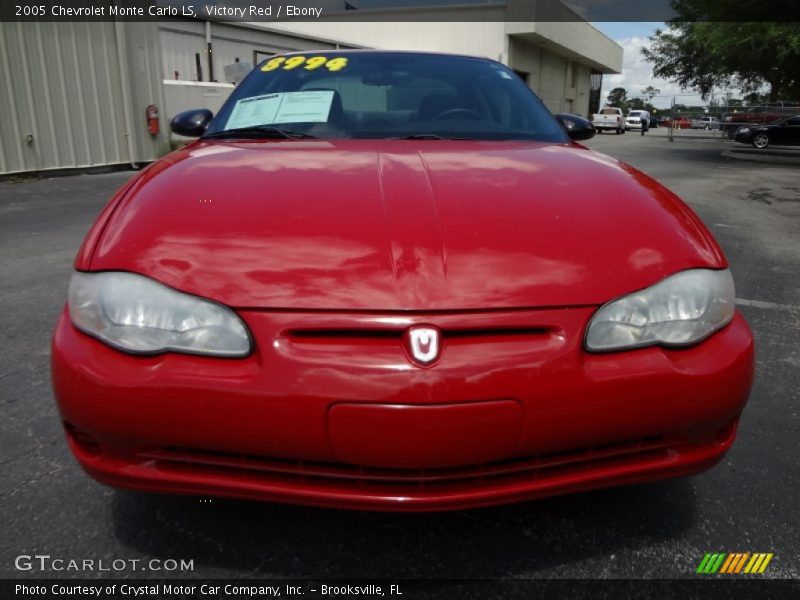 Victory Red / Ebony 2005 Chevrolet Monte Carlo LS