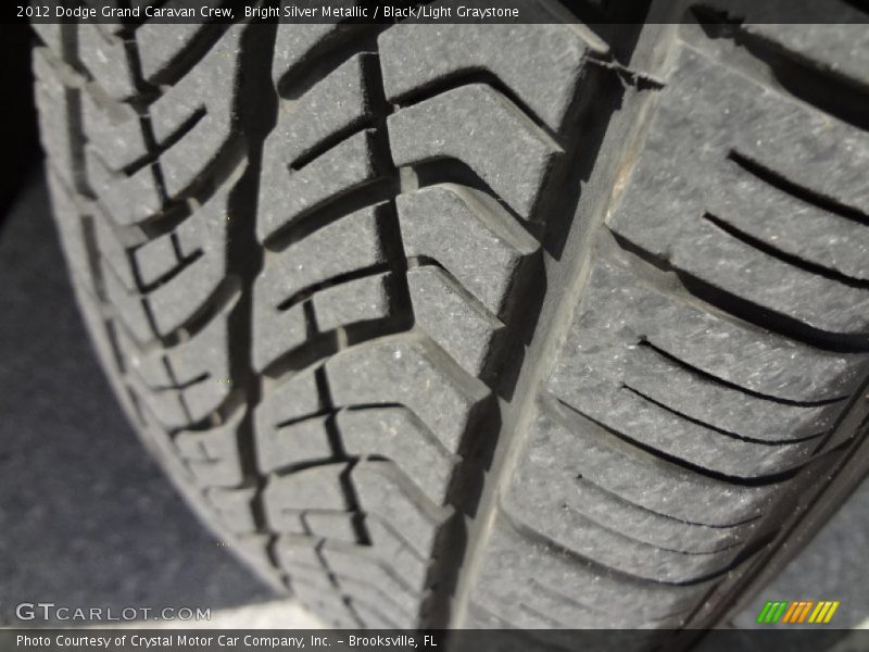 Bright Silver Metallic / Black/Light Graystone 2012 Dodge Grand Caravan Crew
