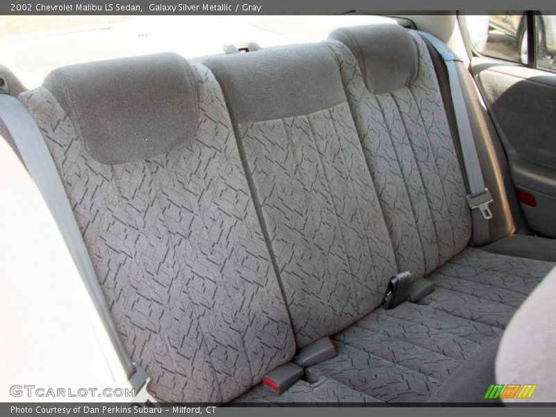 Galaxy Silver Metallic / Gray 2002 Chevrolet Malibu LS Sedan