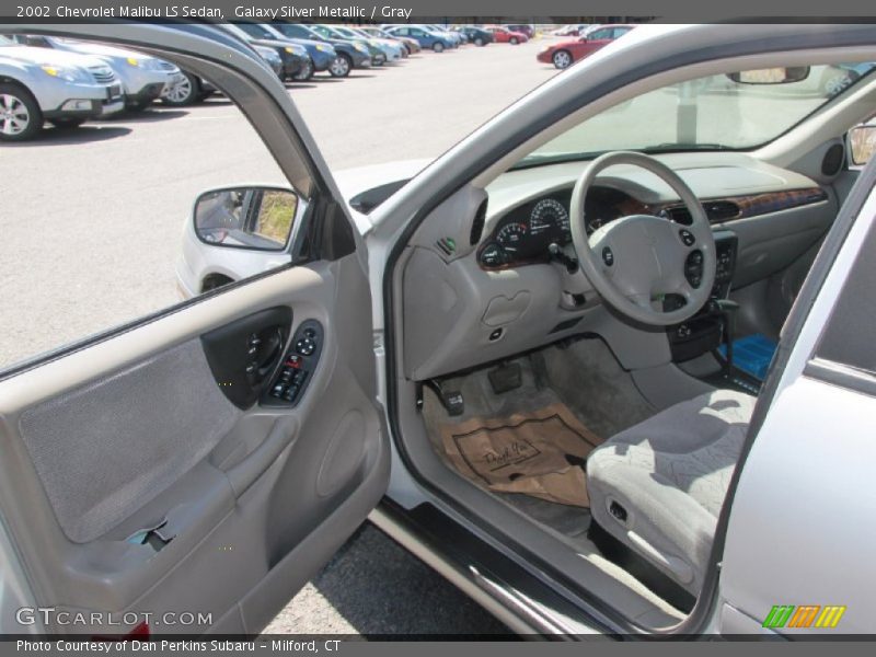 Galaxy Silver Metallic / Gray 2002 Chevrolet Malibu LS Sedan