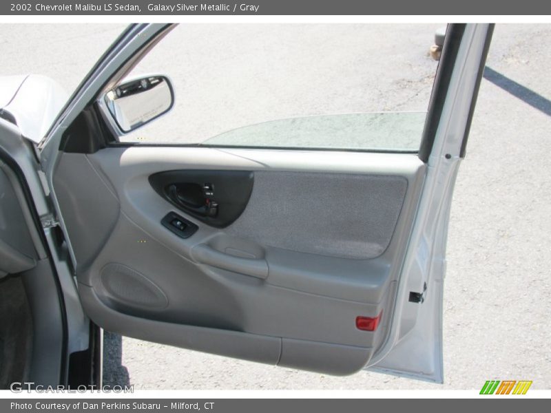 Galaxy Silver Metallic / Gray 2002 Chevrolet Malibu LS Sedan
