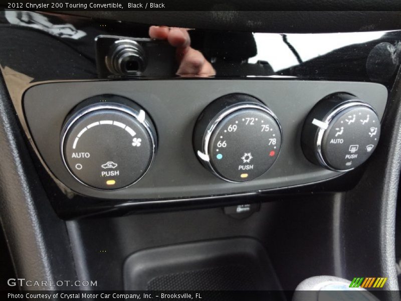 Controls of 2012 200 Touring Convertible