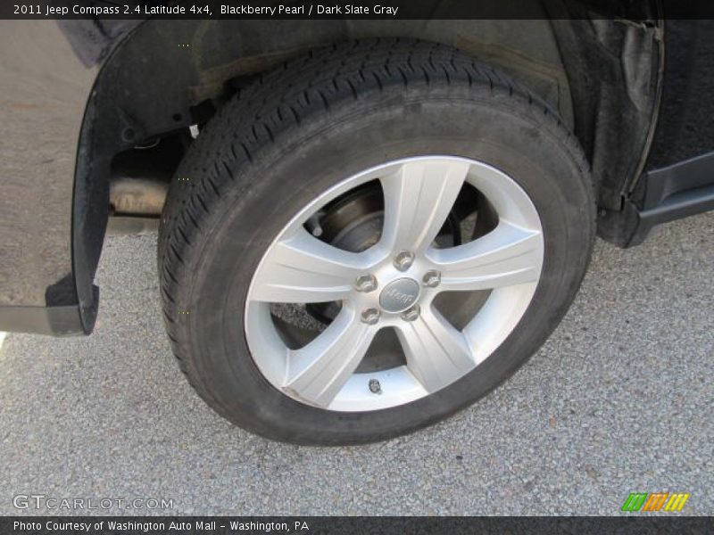 Blackberry Pearl / Dark Slate Gray 2011 Jeep Compass 2.4 Latitude 4x4