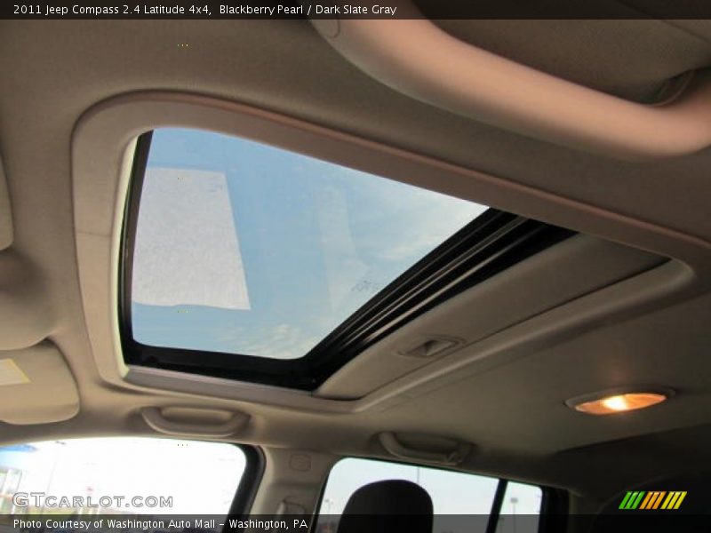 Blackberry Pearl / Dark Slate Gray 2011 Jeep Compass 2.4 Latitude 4x4