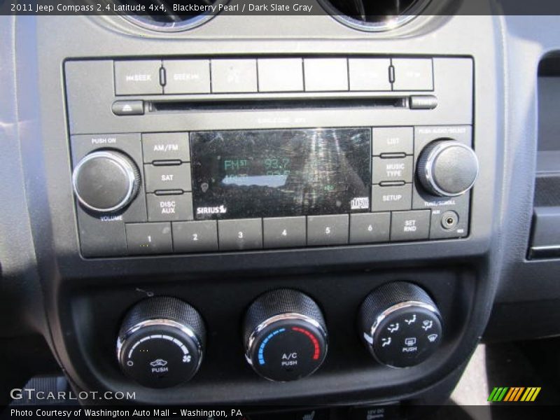 Blackberry Pearl / Dark Slate Gray 2011 Jeep Compass 2.4 Latitude 4x4