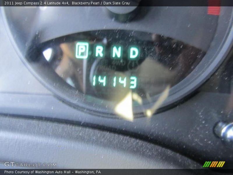 Blackberry Pearl / Dark Slate Gray 2011 Jeep Compass 2.4 Latitude 4x4