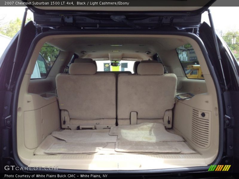 Black / Light Cashmere/Ebony 2007 Chevrolet Suburban 1500 LT 4x4