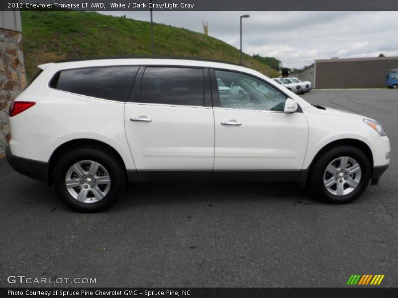 White / Dark Gray/Light Gray 2012 Chevrolet Traverse LT AWD