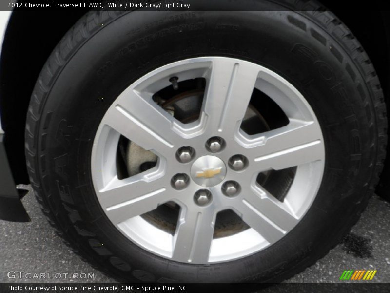 White / Dark Gray/Light Gray 2012 Chevrolet Traverse LT AWD