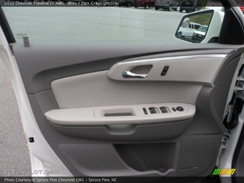 White / Dark Gray/Light Gray 2012 Chevrolet Traverse LT AWD